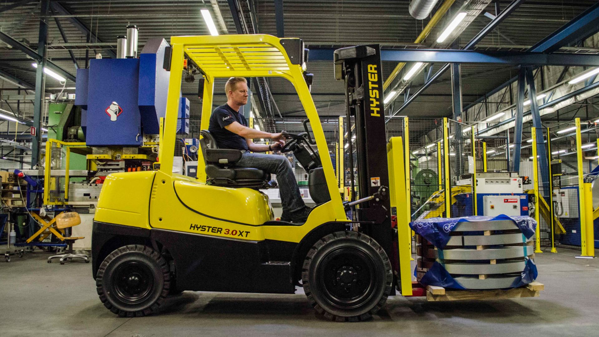 Unveiling the Power of Forklift Trucks 