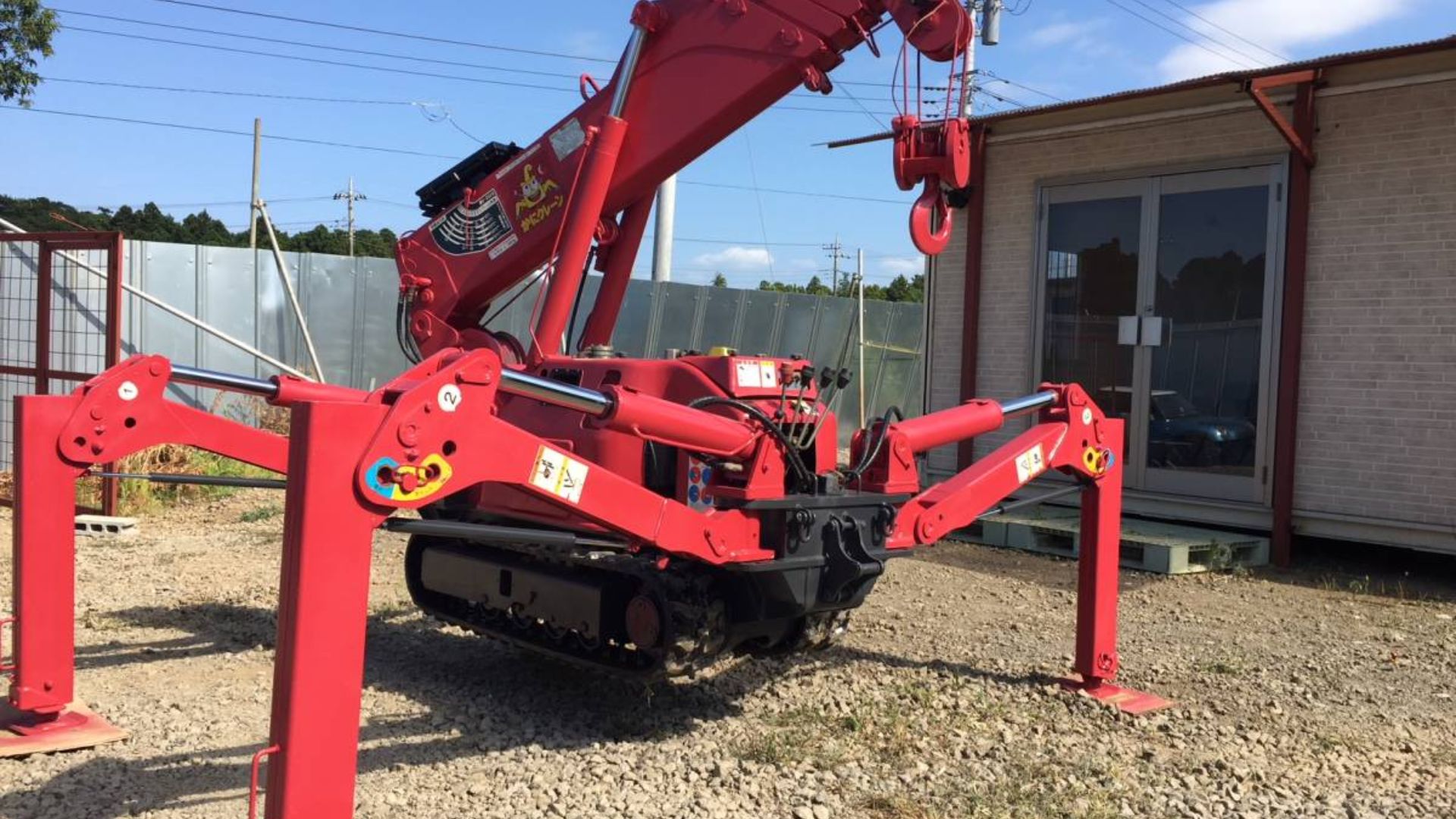 How UniC Spider Cranes Revolutionize Construction