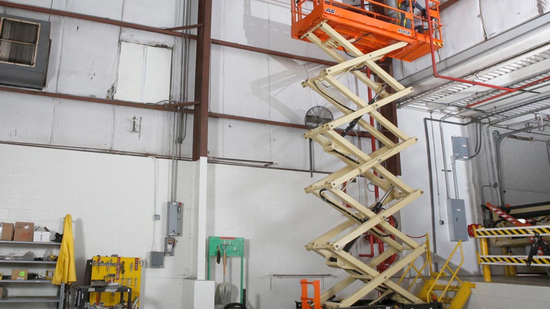 The Efficiency of Electric Scissor Lifts